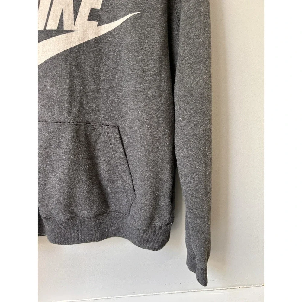 Nike women grey